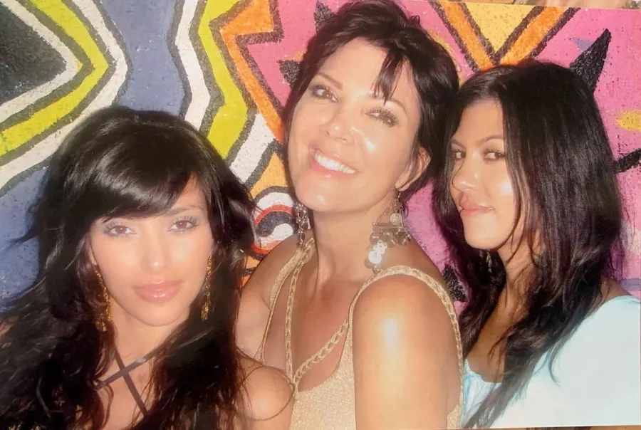 Kourtney Kardashian Just Shared a Throwback Bikini Pic From 2005 — and She Honestly Looks the Same