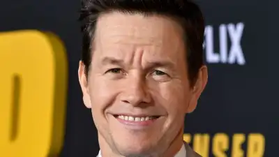 Mark Wahlberg Calls 18-Year-Old Daughter Ella’s Boyfriend a ‘Great' Guy Promo