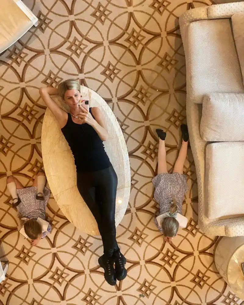 Nicky Hilton Is Pregnant Expecting 3rd Baby With Husband James Rothschild