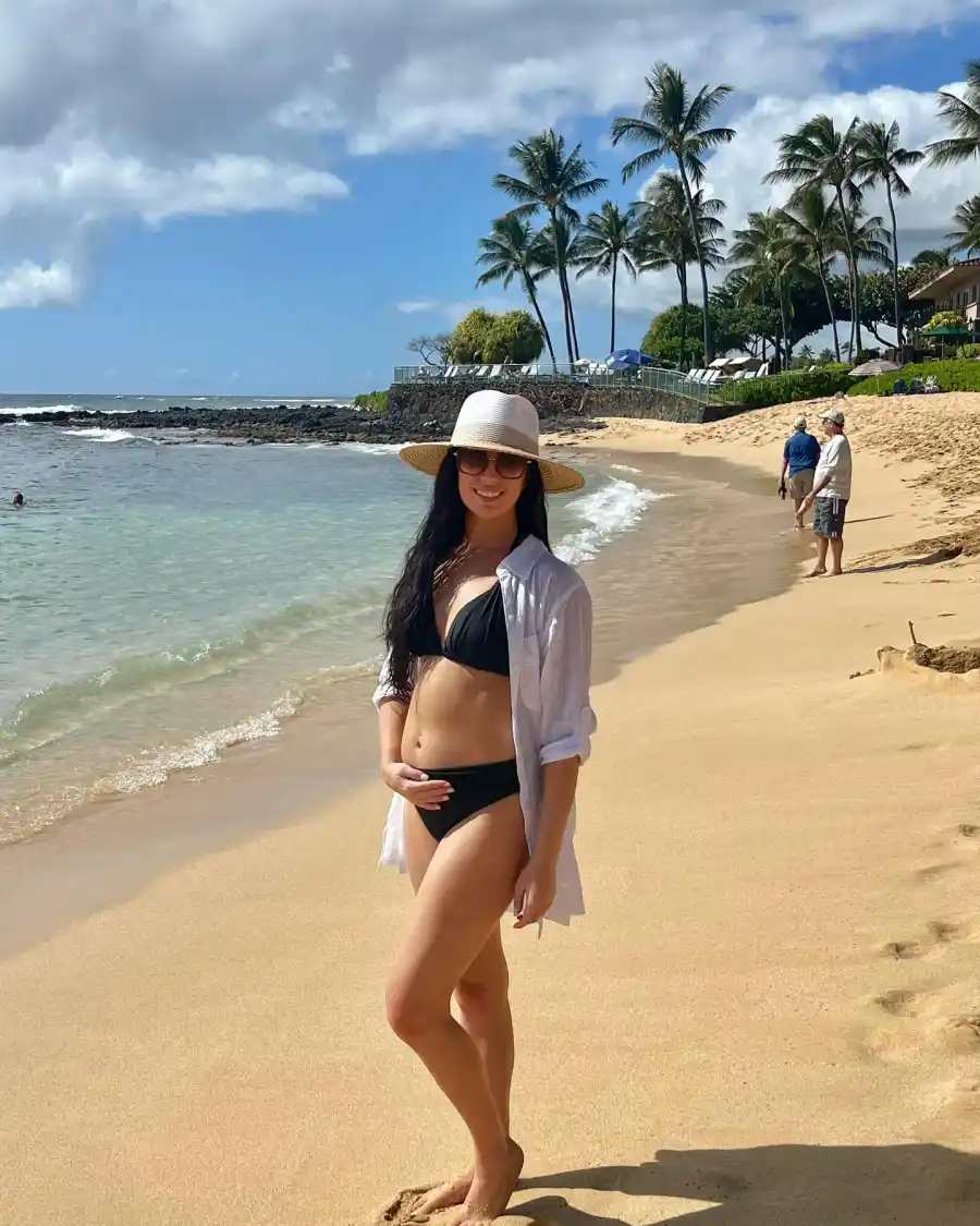 Pregnant Celebrities' Baby Bump Hall of Fame in 2022 Kayla Hughes