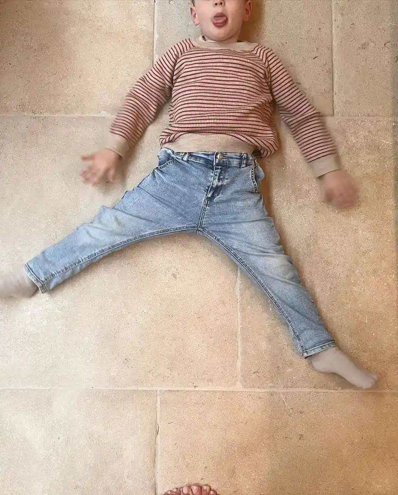 Pregnant Rosie Huntington Whiteley Shares Rare Photos Growing Baby Bump Her Jason Statham 4 Year Old Son Jack