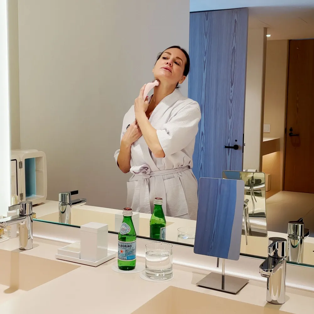 Real Housewives Salt Lake City Star Meredith Marks Shows Us How She Gets Her Beauty Sleep