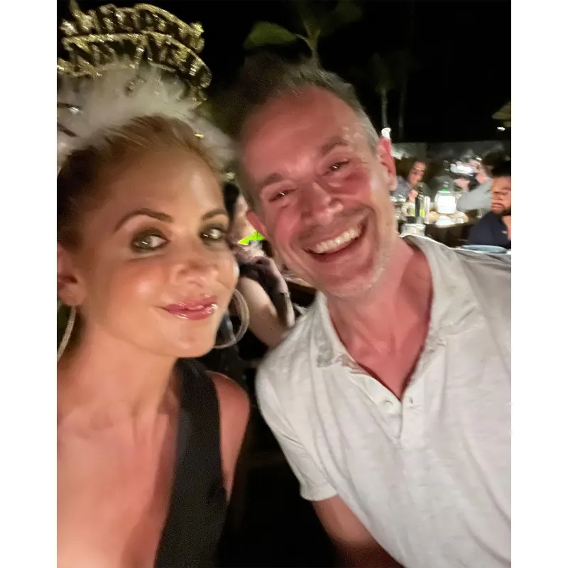 Sarah Michelle Gellar and Freddie Prinze Jr. Share ‘Vacation Photo Dump’ With 2 Kids: Photos