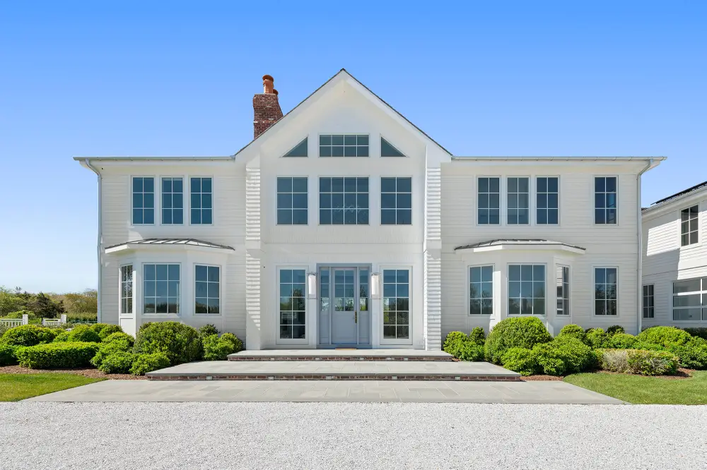 Selling the Hamptons Stars J.B. Andreassi and Michael Fulfree Tease Endless Luxury Properties Featured on the New Series