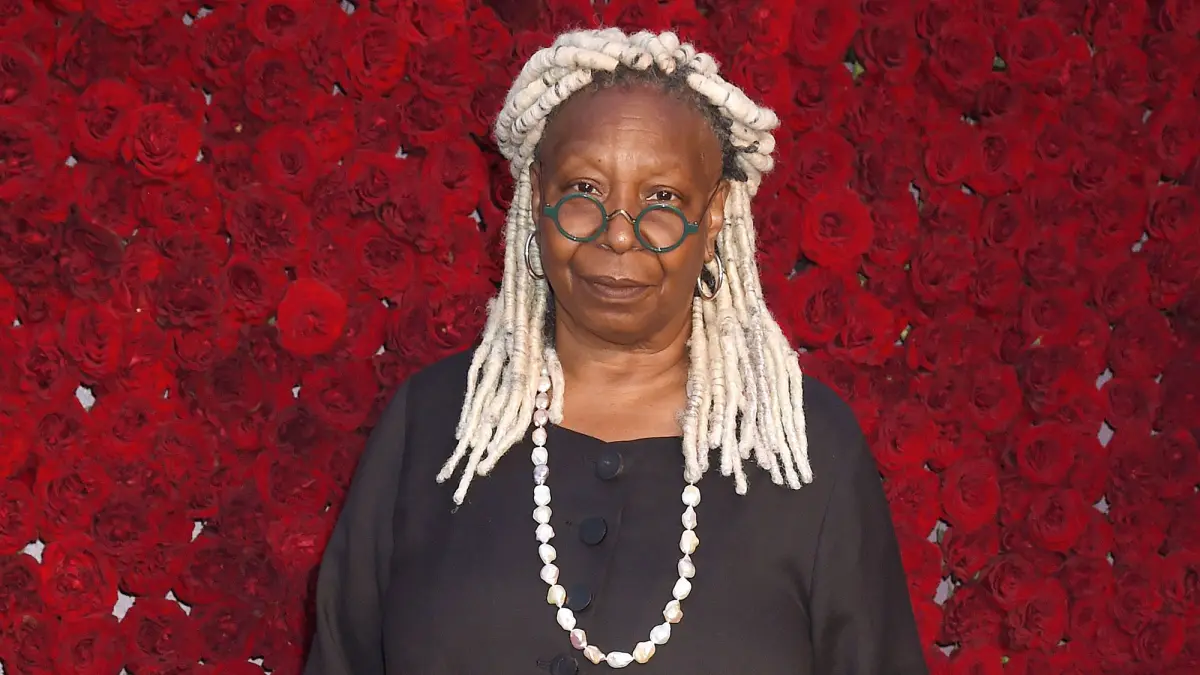 Sidney Poitier Dead 1st Black Male Oscar Winner Dies 94 Whoopi Goldberg