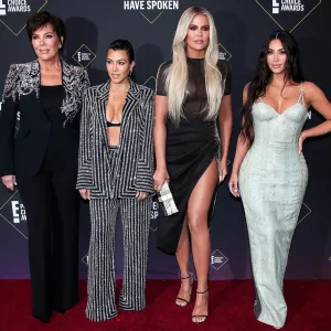 The Kardashian-Jenner Family Shares Their Heartfelt 2022 Wishes