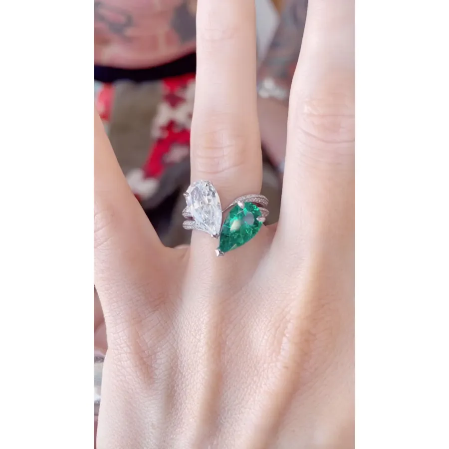 The Most Stunning Celebrity Engagement Rings 2022 Megan Fox Machine Gun Kelly