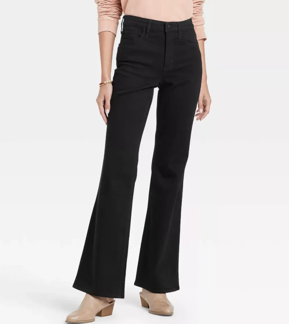 Universal Thread Women's High-Rise Flare Jeans