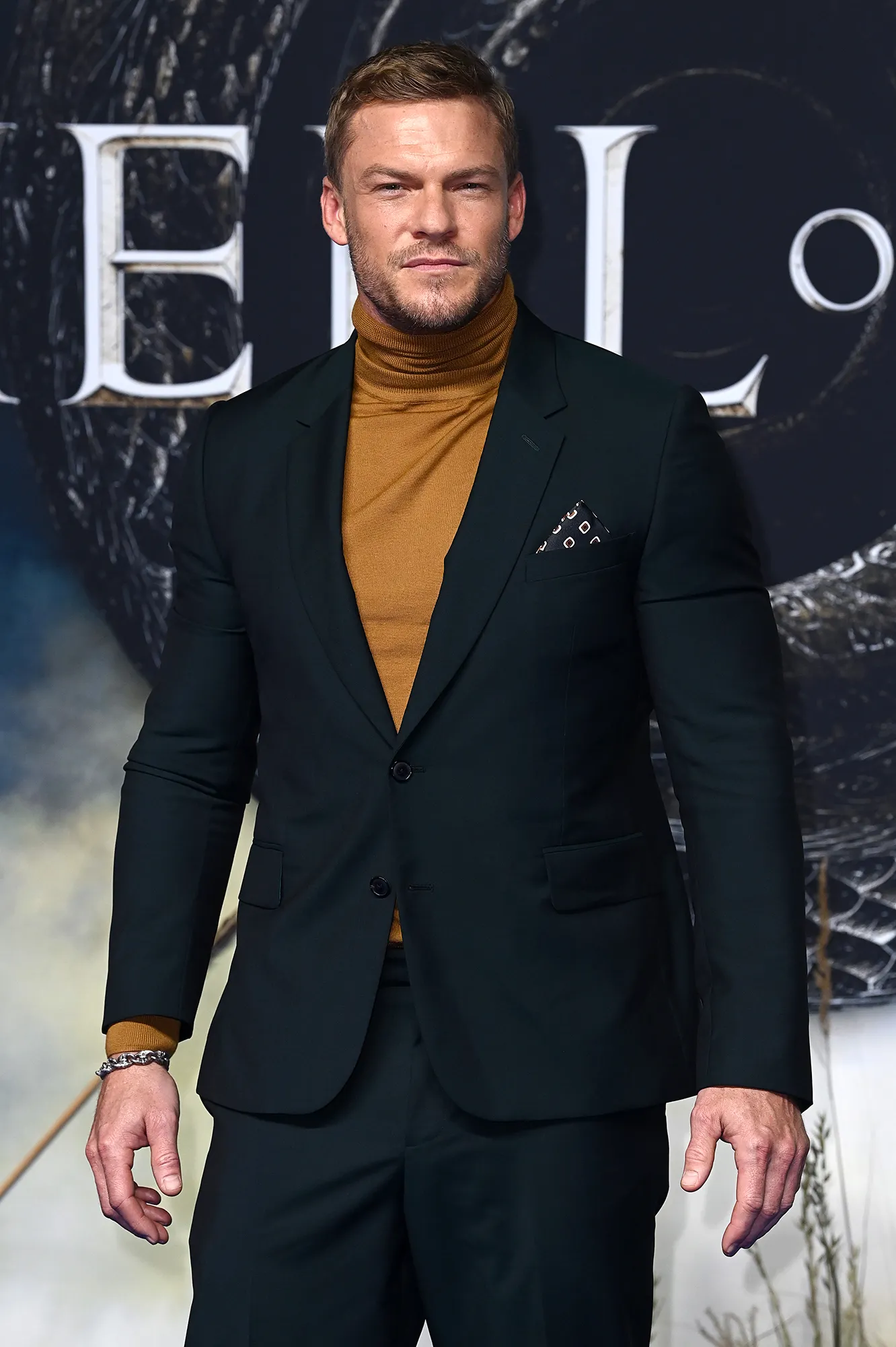 Reacher’s Alan Ritchson Says His Wife, 3 Kids Were Rear-Ended in Car Accident: ‘No Serious Injuries’