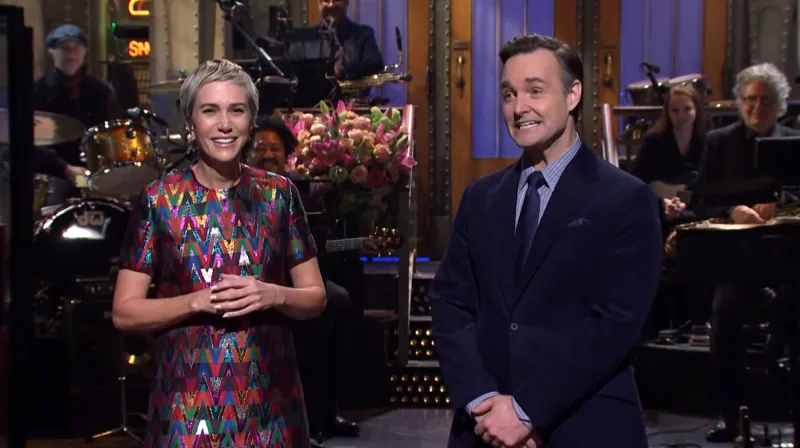 Surprise! Watch Kristen Wiig's 'Saturday Night Live' Return After Crashing Will Forte's Monologue