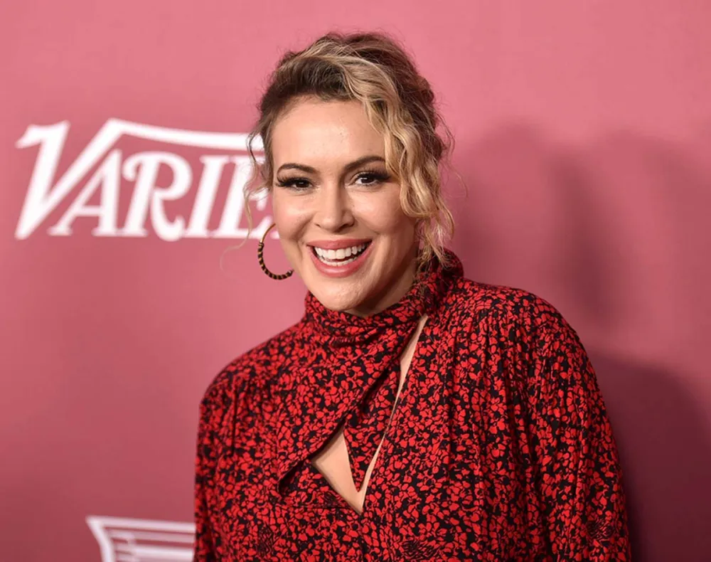 Alyssa Milano 25 Things You Dont Know About Me