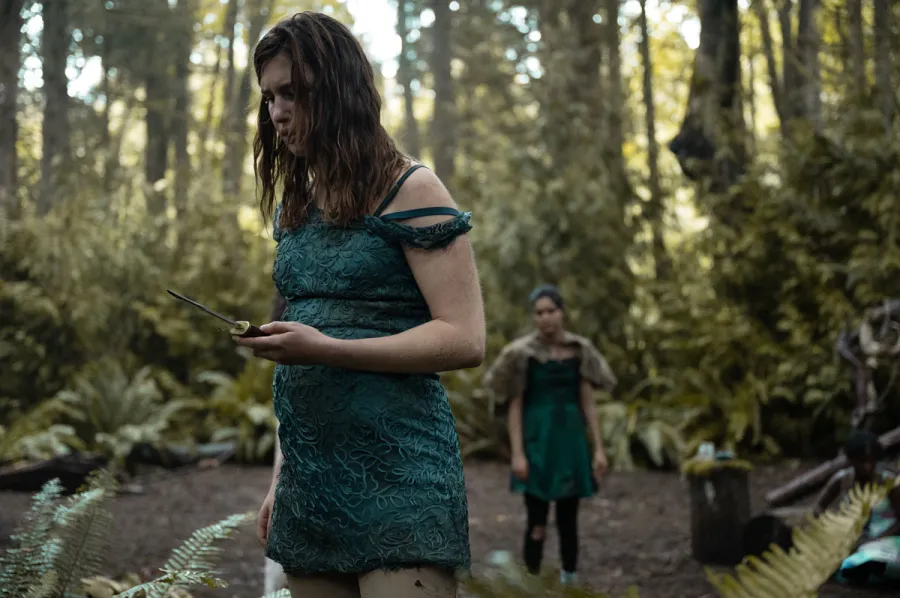 Breaking Down Most Compelling Yellowjackets Theories Ahead Season 2 Sophie Nélisse Alexa Barajas