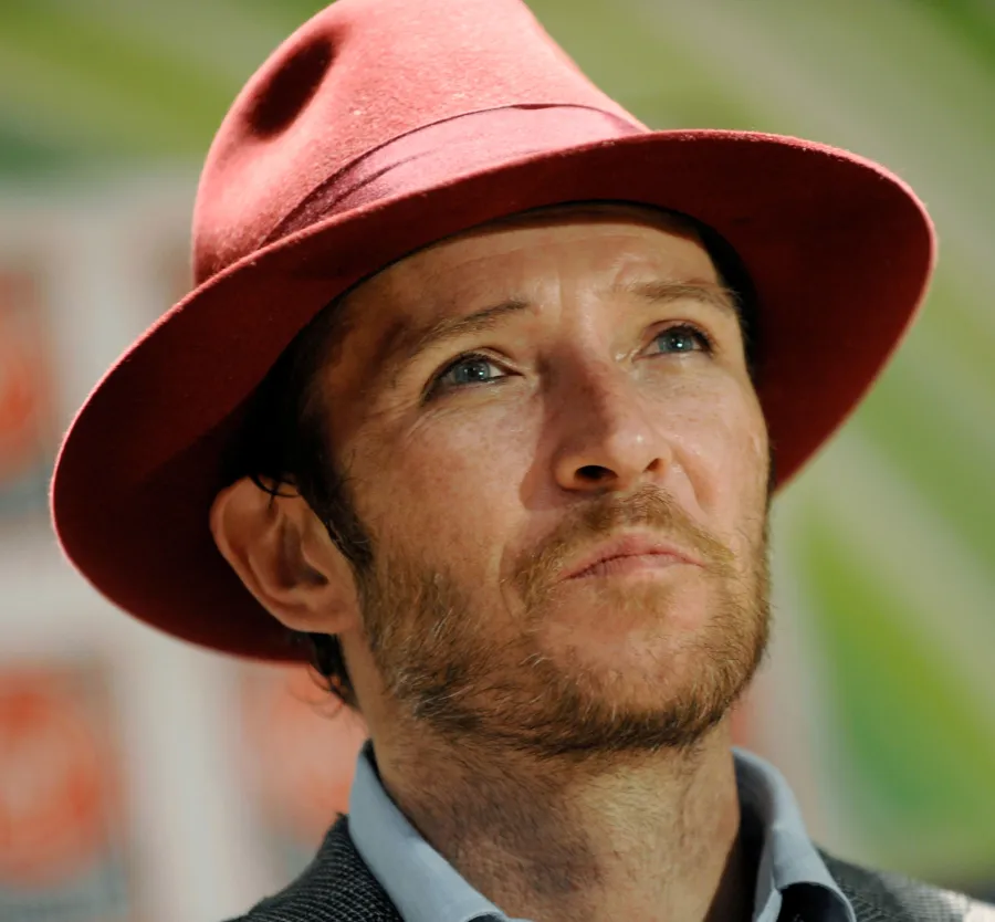 Celebrity Deaths in 2015: Stars We've Lost Scott Weiland