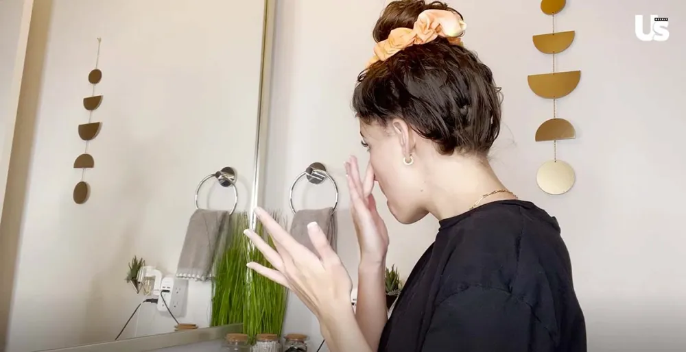 Cheers Morgan Simianer Uses 7 Serums Before Bed It Does Something