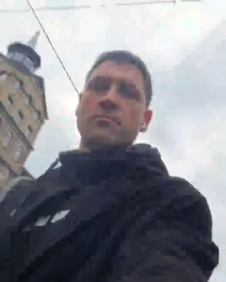 DWTS Maksim Chmerkovskiy Breaks Down in Live Video From Kyiv During Russian Invasion 2