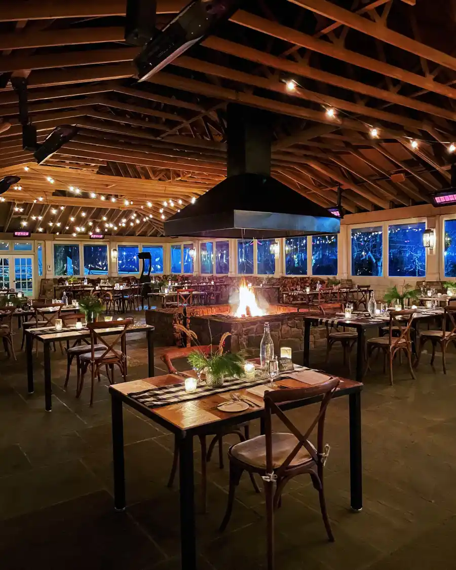 Embrace the Cozy Cabin Vibes at Cedar Lakes Estate