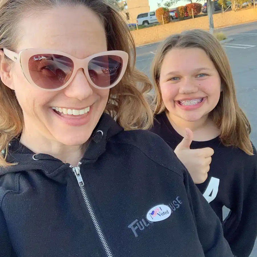 Full House Next Generation Candace Cameron Bure John Stamos More Stars Kids Andrea Barber