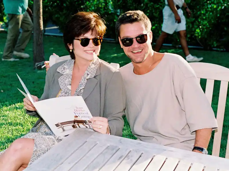 Good Place 2022 Valerie Bertinelli and Late Ex-Husband Eddie Van Halen Ups and Downs Through the Years