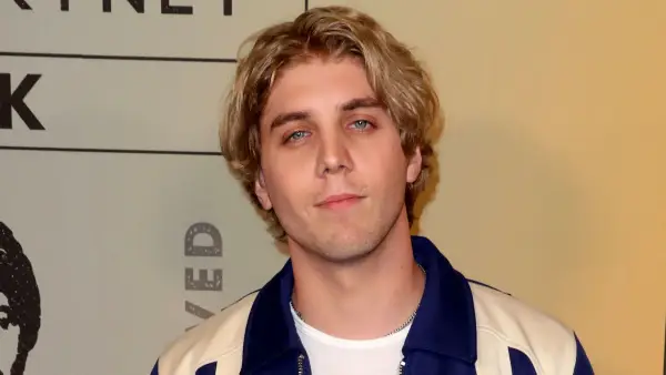 Hello, Lukas Gage! ‘White Lotus’ Alum Joins ‘You’ Season 4