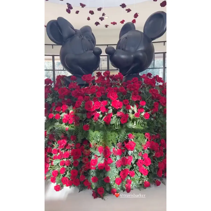 How Kardashian Jenners Spent Valentine Day 2022 Kourtney Kardashian Travis Barker