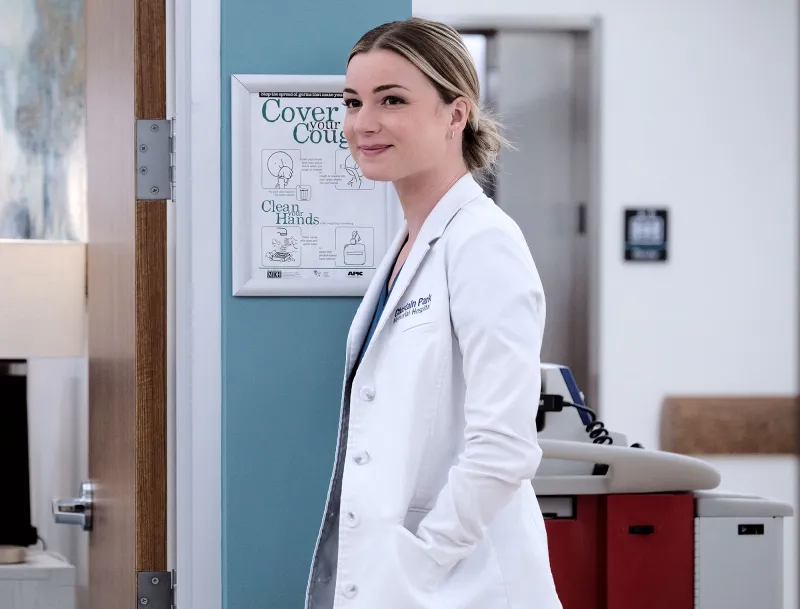 How The Resident Brought Back Nic After Emily VanCamp Exit