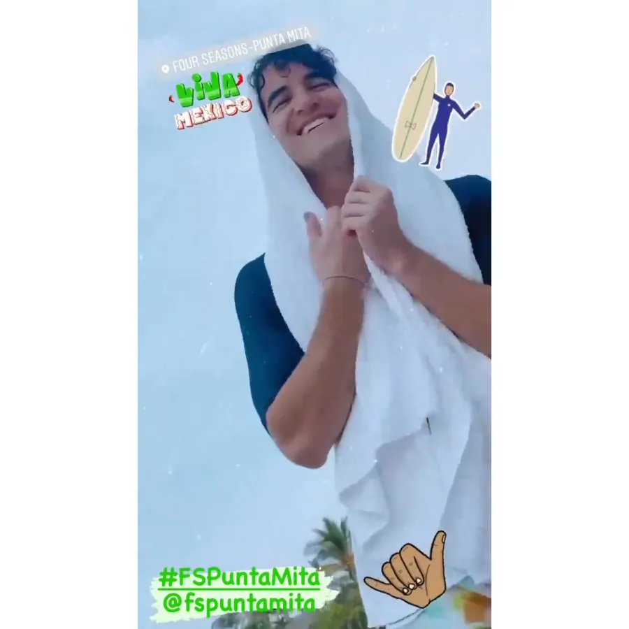 Inside Darren Criss and Pregnant Wife Mia Criss’ ‘Magical’ Mexico Babymoon: Photos