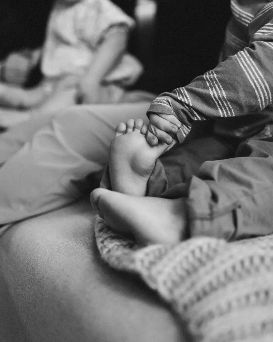 Inside Pregnant Tori Roloff Maternity Shoot Ahead 3rd Baby Zach Roloff