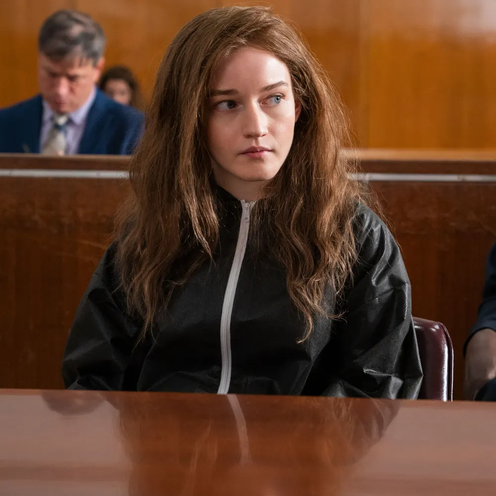 Inventing Anna&rsquo; Made Star Julia Garner Realize How &lsquo;Dangerous&rsquo; Fame Can Be