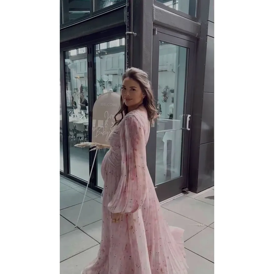 Jen Saviano Instagram 2 Jen Saviano Pregnant Baby Shower