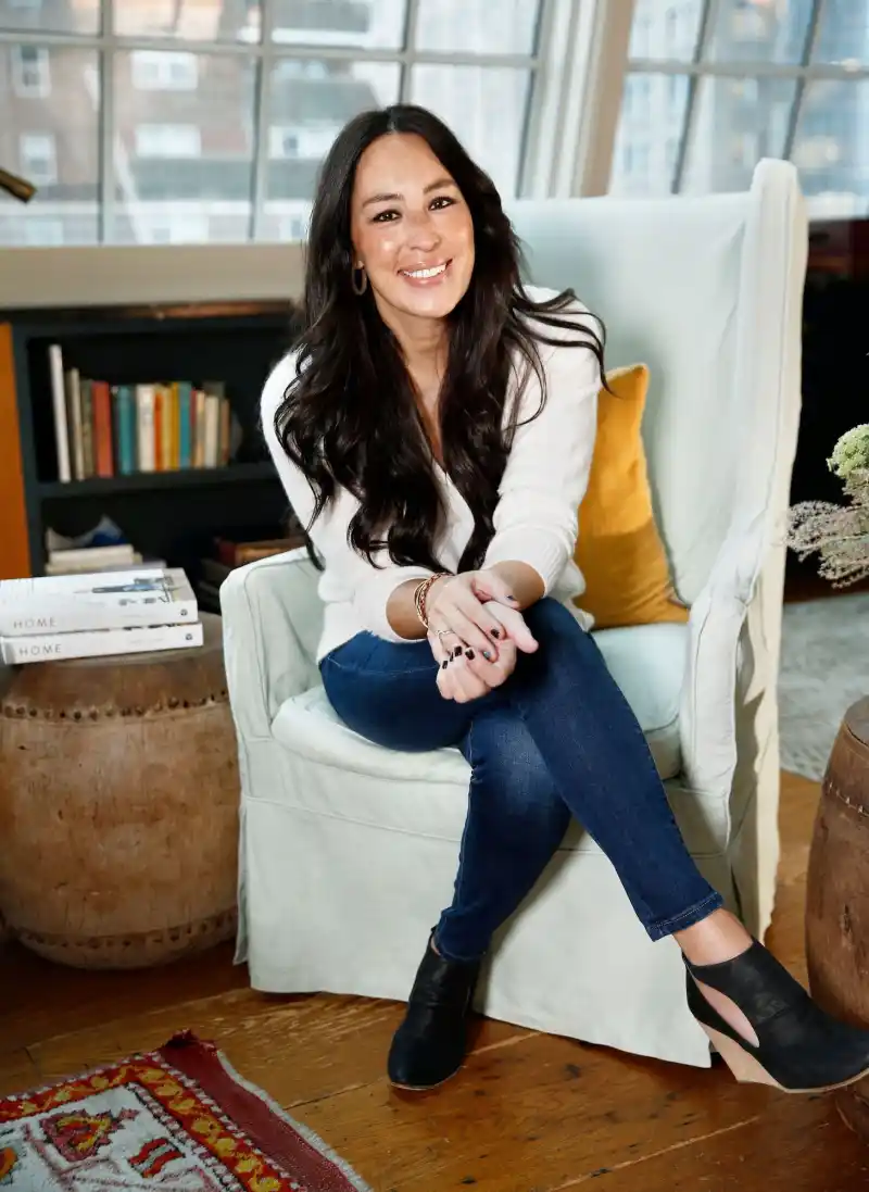 Joanna Gaines: My Kids ‘All Ski Circles Around Me’ Promo