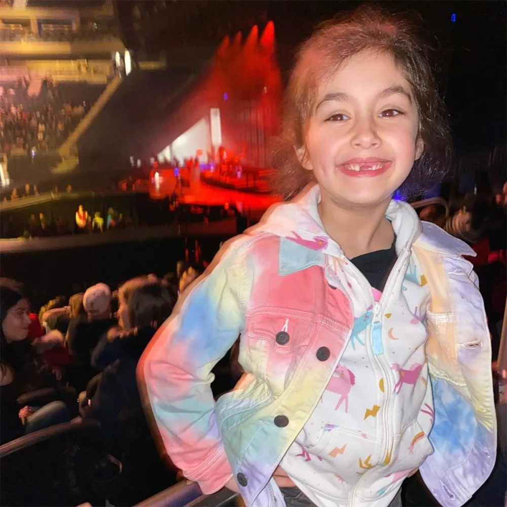 Joe and Bessy Gatto Reunite for Daughter&rsquo;s 1st Concert 1 Month After Split 2 Milana Gatto