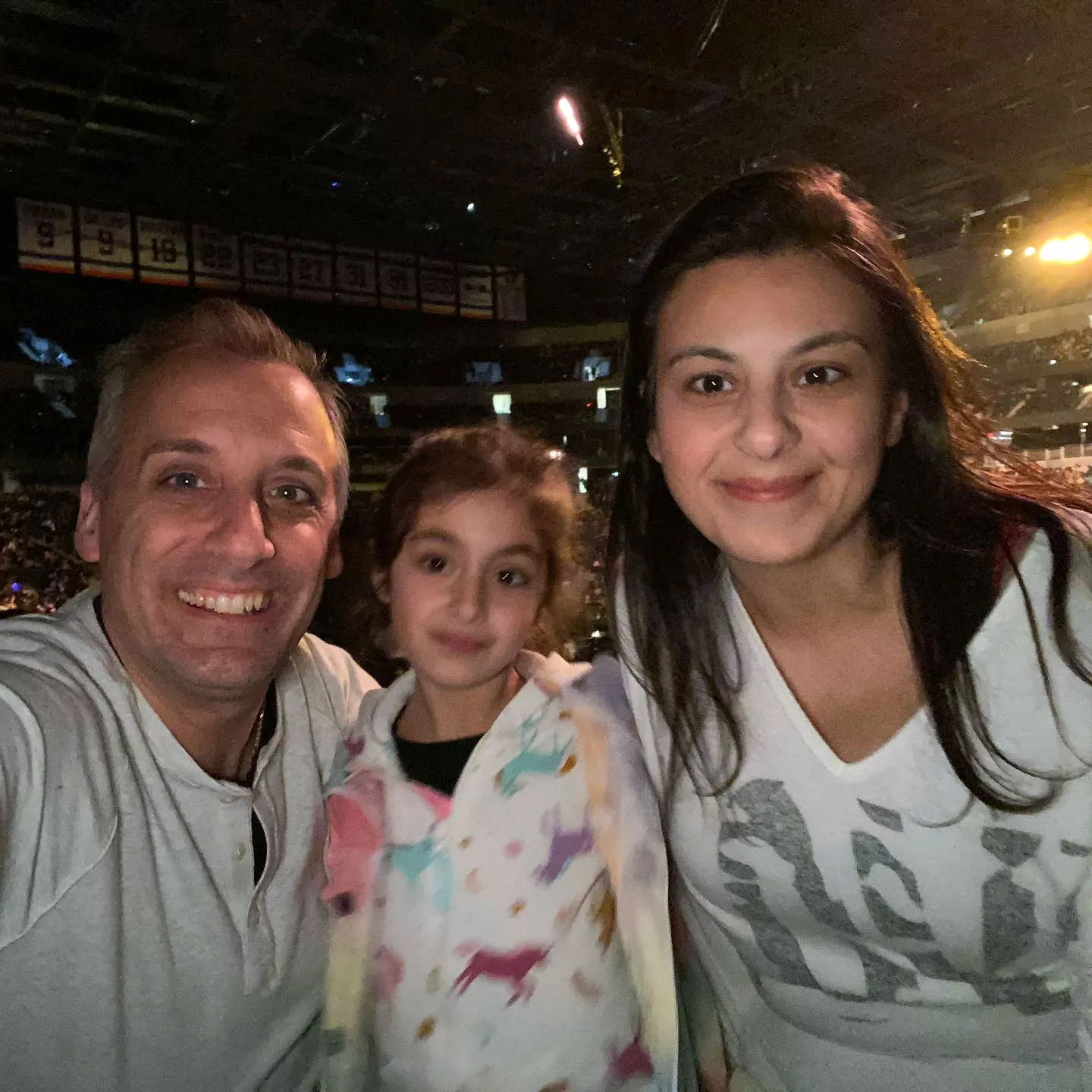 Joe and Bessy Gatto Reunite for Daughter’s 1st Concert 1 Month After Split Milana Gatto