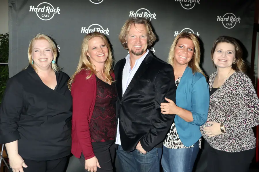 Kody Brown Reveals What He Could’ve Done Different With Christine Ahead of Their Split More Sister Wives Tell All Revelations