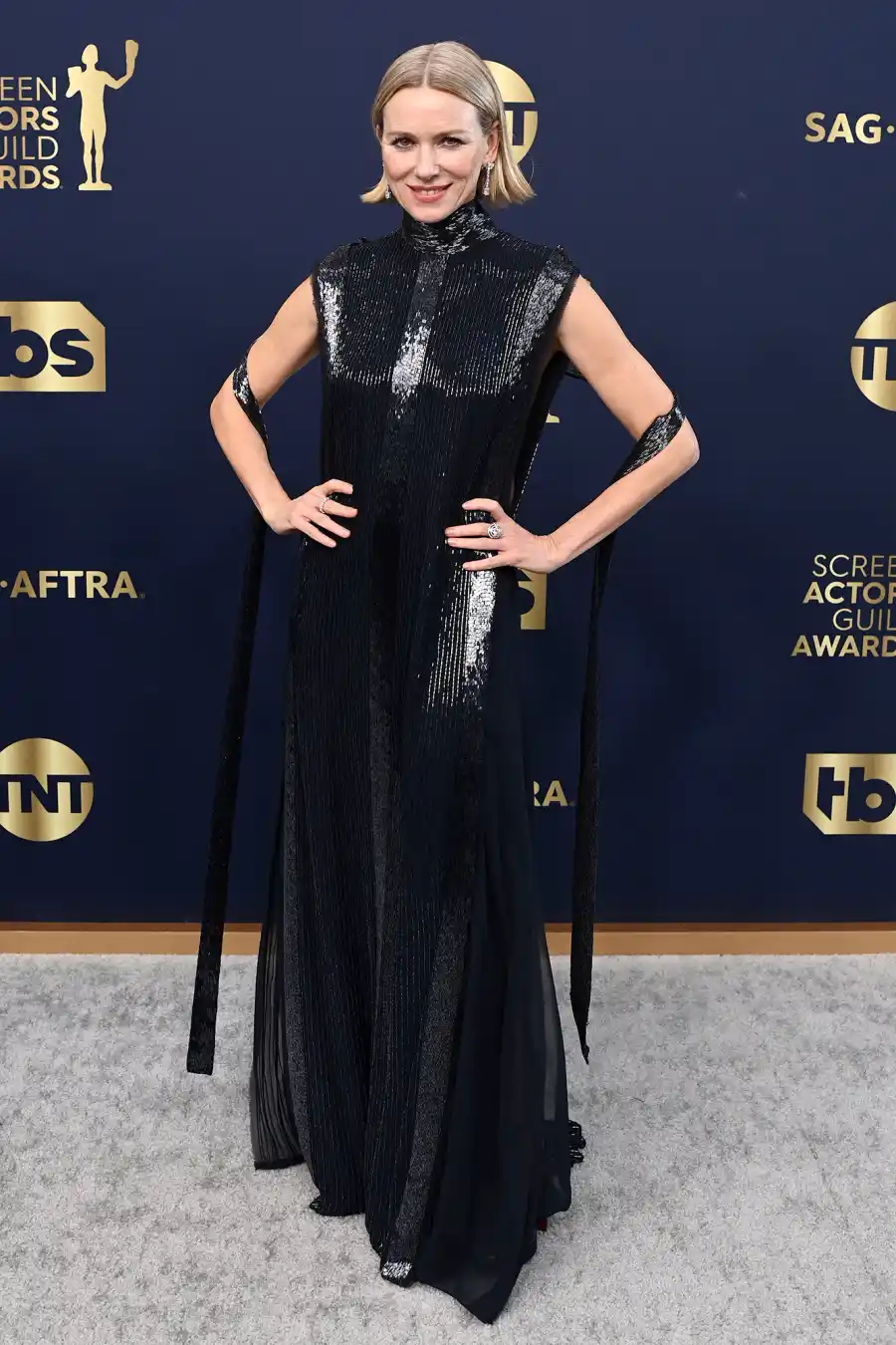 Naomi Watts Red Carpet Arrival SAG Awards 2022