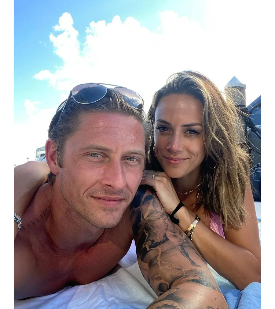 October 2021 Ian Schinelli Instagram Jana Kramer and Boyfriend Ian Schinelli Relationship Timeline