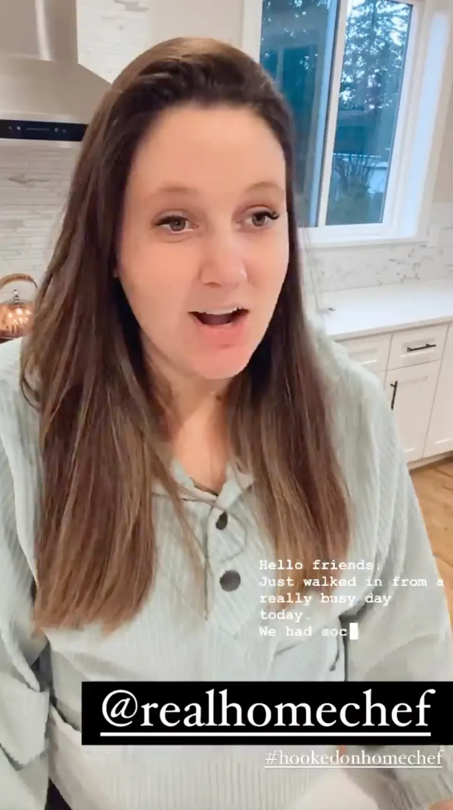 Pregnant Tori Roloff's Baby Bump Album Making a Meal