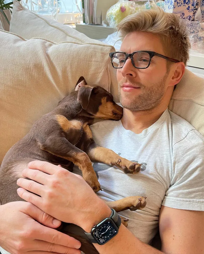 Puppy Pics Meet Summer Houses Amanda Batula Kyle Cookes Rescue Pups