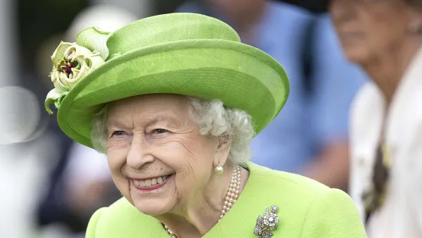 Queen Elizabeth Celebrates Her Platinum Jubilee After 70 Years Throne
