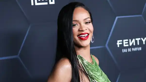 Rihanna's Pregnancy Cravings Made Her Friends Realize She Had a Big Secret
