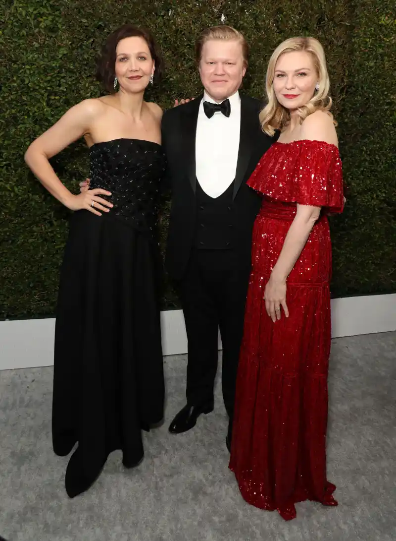 SAG Awards 2022 Kirsten Dunst and Jesse Plemons Are the Cutest Couple on the Red Carpet