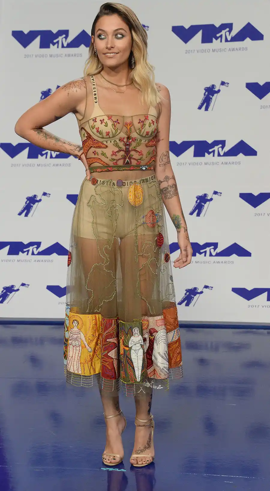 See Paris Jacksons Edgy Beauty and Style Evolution 2017 MTV Video Music Awards