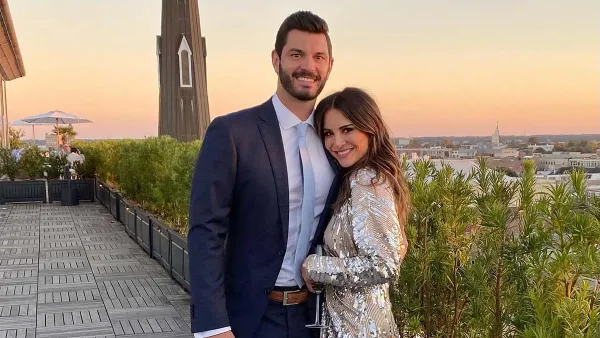 She Said Yes Former Bachelorette Andi Dorfman Is Engaged Blaine Hart