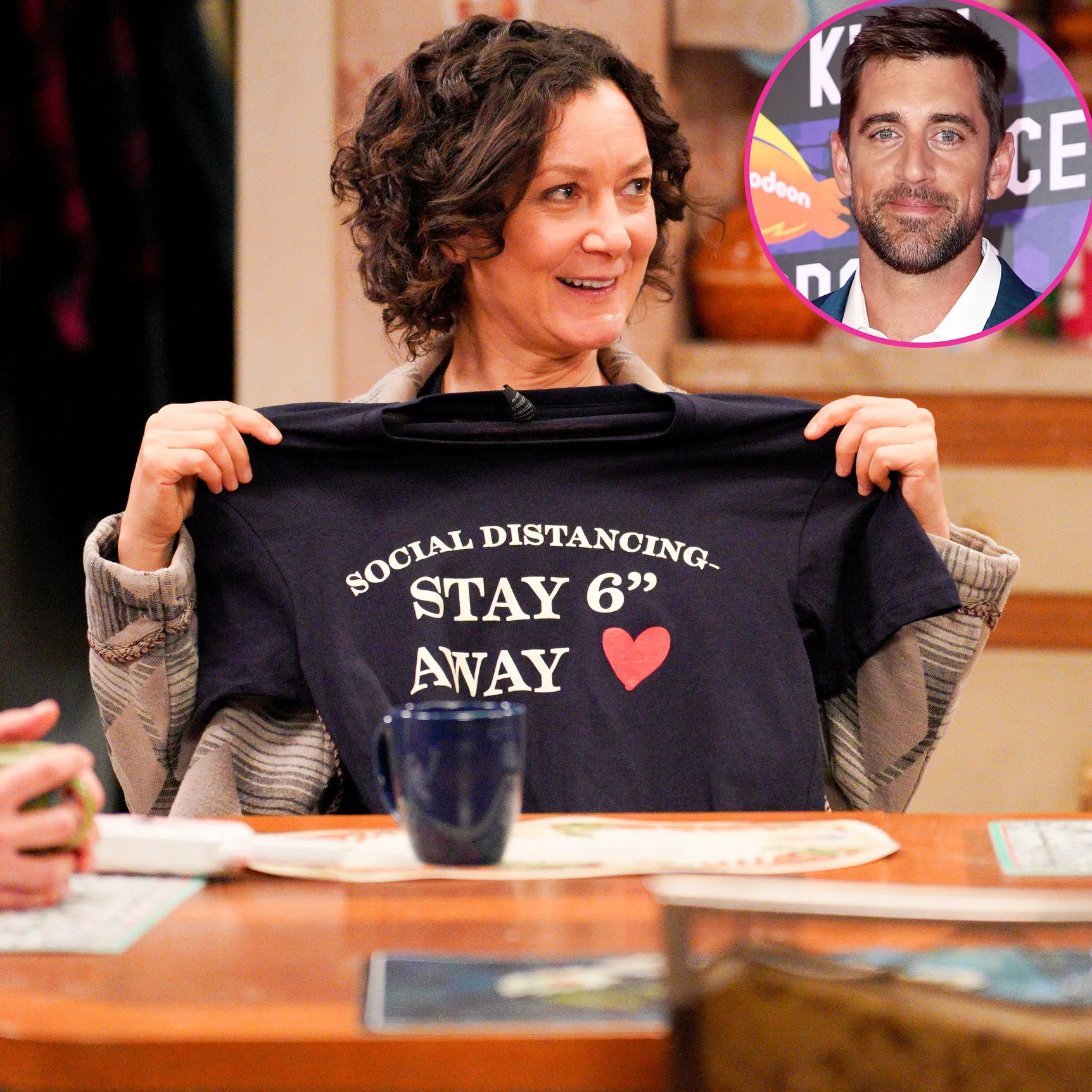 The Conners Jabs Former Guest Aaron Rodgers With Vaccine Joke Sara Gilbert