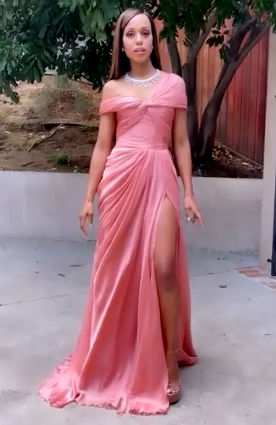 The Significance Behind Meghan Markle’s Sapphire Gown at the 2022 NAACP Awards