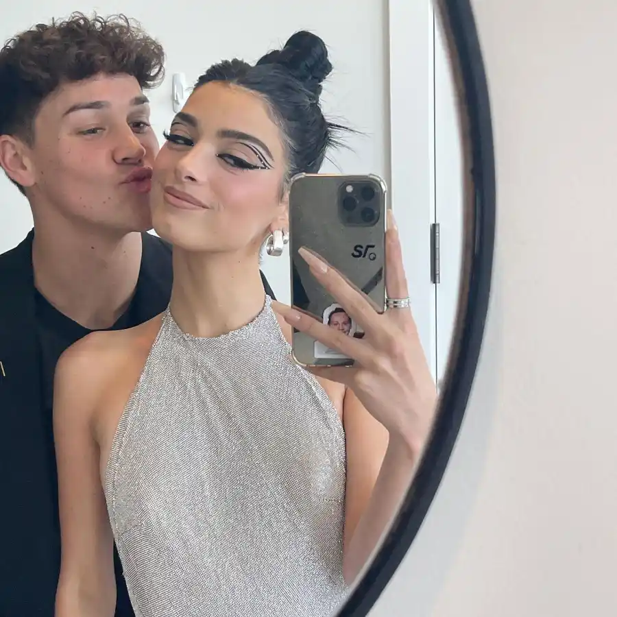 TikTok Lovers Dixie DAmelio Noah Beck Relationship Timeline