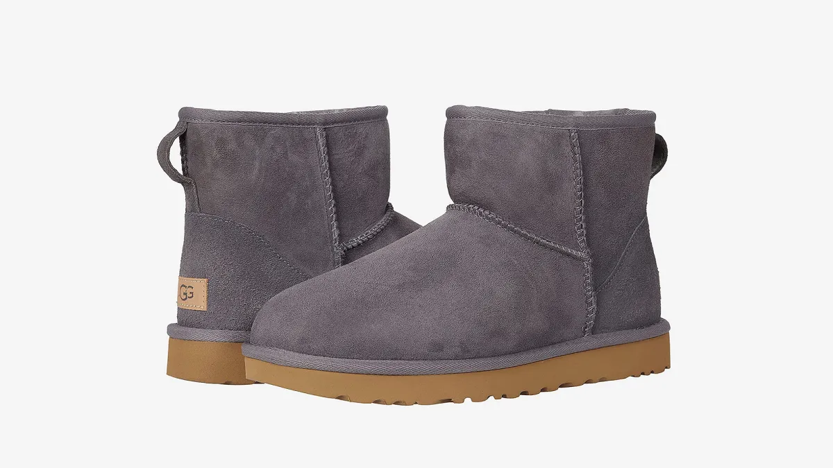 UGG Classic Mini II