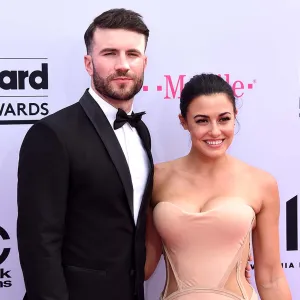 Who Is Sam Hunts Estranged Wife 5 Things Know About Hannah Lee Fowler