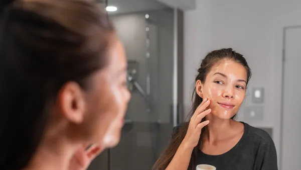 glass-skin-versed-resurfacing-mask