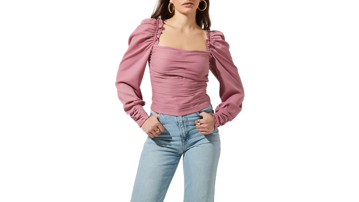 pink puff sleeve top