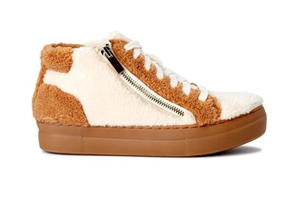 Sherpa sneakers